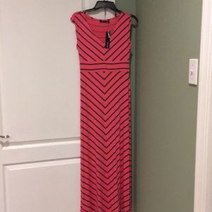 Sleeveless maxi dress - new with tags